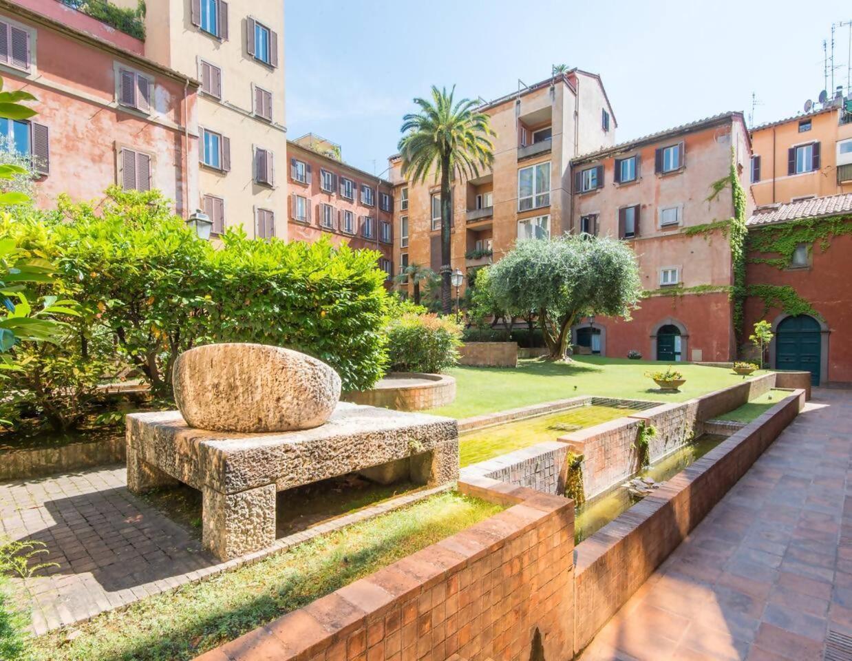 Trevi Luxury With Terrace Apartment Rome Exterior photo